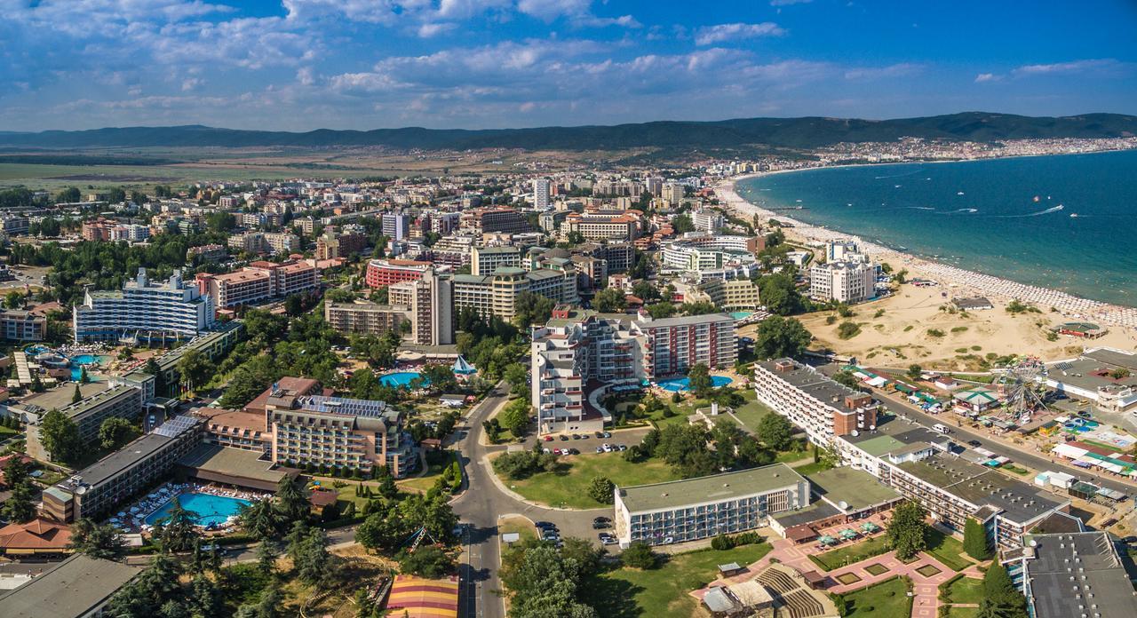 Hotel Baikal Sunny Beach Eksteriør billede
